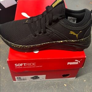 Puma Wonens Black and Gold Sneakers